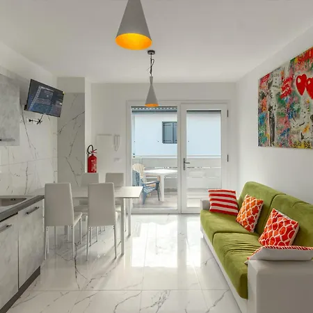 Elegant With Shared Pool Bibione