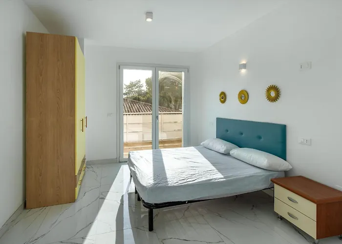 Elegant With Shared Pool Apartamento