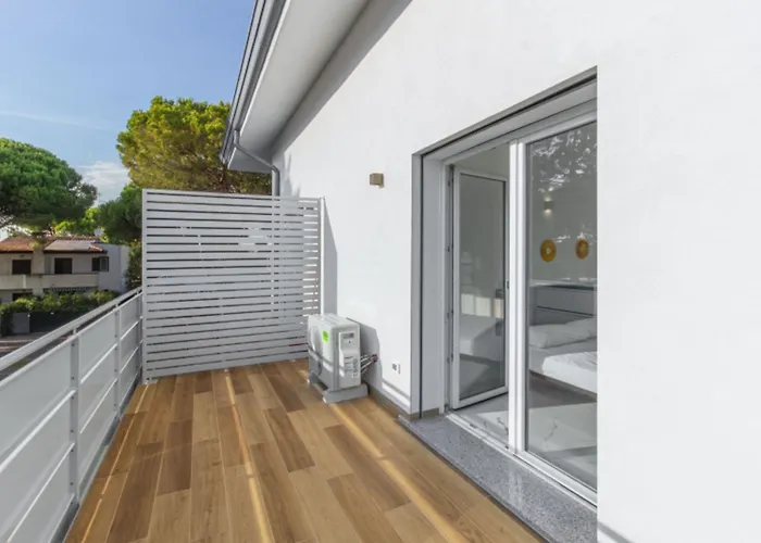 Elegant With Shared Pool Apartamento